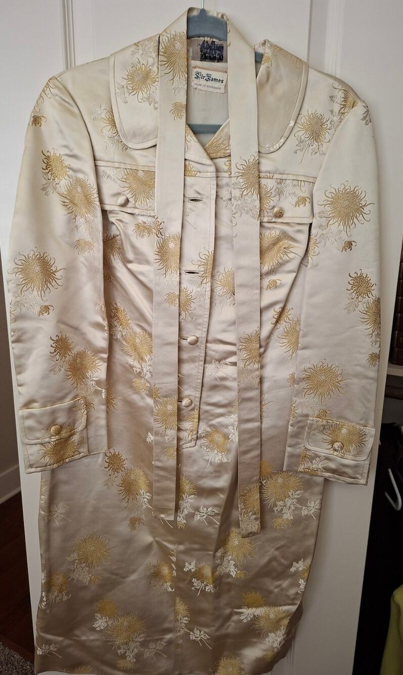 Battelstein's by Sir James Gold Floral Belted Brocade Duster Coat Kimono Large?
